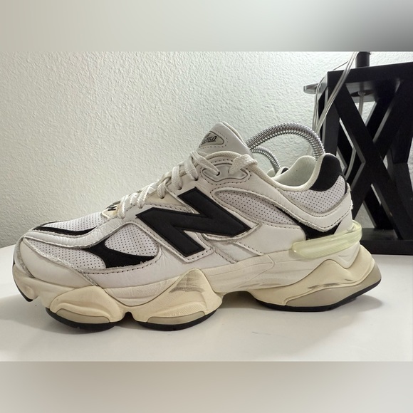 New Balance 9060White and Black Athletic Shoes - Picture 5 of 9